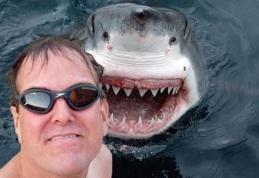 Un selfie cool vă poate costa viața! Aflaţi unde şi în ce condiţii s-a petrecut tragedia!