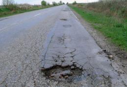 Oficialii declară! Mai multe tronsoane de drum județean intră în reparații