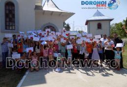 Tabără de vară organizată pentru copiii și tinerii din parohia Smîrdan, comuna Suharău - FOTO