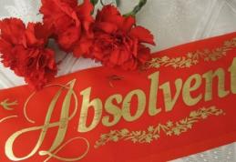 Din nou împreună după o jumătate de secol. Se întorc pentru o zi în anii copilăriei