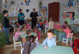 Primul loc câstigat de copii de la Grădinițele 6,7 și 9 din Dorohoi la concursul „Micii Pompieri”