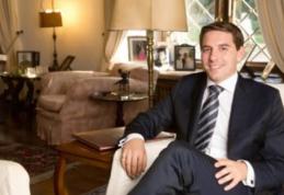 Principele Nicolae a abdicat: ce se întâmplă cu averea. Monarhiştii se întorc împotriva Regelui Mihai