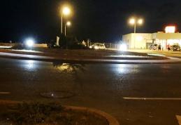 Primim la redacție: Atenție la... BEC! Lumini ciudate în noapte la Dorohoi! - FOTO