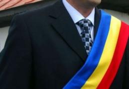 Ultima aroganță a aleșilor: primarii vor să iasă la pensie mai devreme. „E muncă grea”