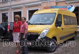 Microbuzul școlar sosit la Primăria Dorohoi va fi repartizat la Seminar dar va deservi toate școlile