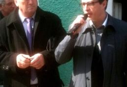 Andrei Dolineaschi : “Să facem un azil de nebuni și să-i închidem pe toți aici, numai așa vom putea scăpa de ei”