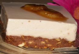 Prăjitură cu iaurt și banane