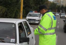 Autoturism cu numere false, depistat în trafic