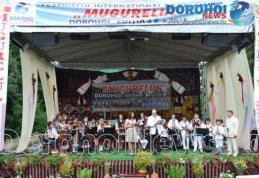 Aspecte din cadrul Festivalului Internațional „Mugurelul” 2015 vor fi redifuzate, sâmbătă, la TVR Iași