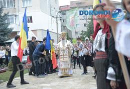 Peste 450 de participanți la evenimentul „Tânărul Botoșănean” alături de Înaltpreasfinţitului Părinte Teofan - FOTO