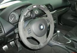 Volanul maşinii, mai plin de bacterii decât colacul unei toalete