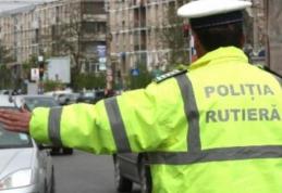 Cercetat pentru conducerea unui autoturism neînmatriculat și fără a deține permis de conducere