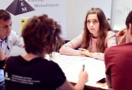 Elevă a Colegiului Naţional „Grigore Ghica” Dorohoi, prezentă la Conferința „Forumul Strategic – Comunitate pentru TINE-ri, Tineri pentru Comunitate”