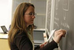 Profesorii devin intangibili. Pedepse dure pentru amenințare sau agresiune la adresa lor