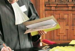 Executor judecătoresc din Dorohoi, trimis în judecată pentru abuz în serviciu