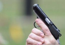 Un român a fost împușcat mortal în Italia. Tânărul de 28 de ani intrase la furat în vila unui pensionar din Milano