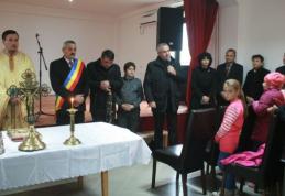 Sfințirea celor două cămine culturale noi-nouţe din comuna Răchiţi - FOTO