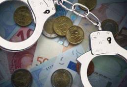 Poliţist din cadrul Serviciului Rutier Botoşani reţinut pentru şantaj