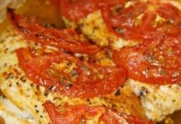 Piept de pui la cuptor cu roșii