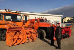 Trei autofreze moderne achiziționate pentru deszăpezirea drumurilor naţionale din Botoşani - FOTO