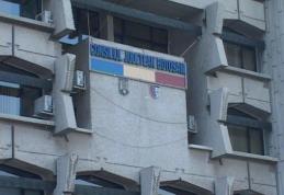 Primarii din județ chemaţi la consultări pentru împărțirea celor aproape 21 de milioane de lei trimise de guvern