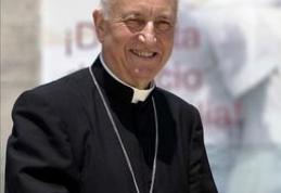 Un cardinal spaniol a decedat la slujba de beatificare a papei Ioan Paul al II-lea 