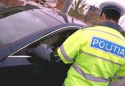 Tânăr inconştient! Depistat când transporta produse de contrabandă și se afla sub influenţa băuturilor alcoolice