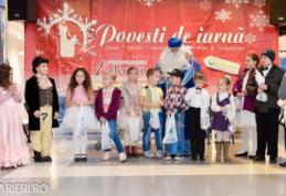 Teatru, muzică, dans şi poezii pentru Moş Nicolae la Clubul Arlechin, Botoşani! - FOTO