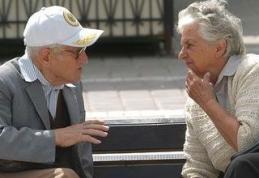 Pensionarii care au probleme cu statul român pot beneficia de consultanţă juridică