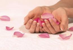 Cum îți repari manichiura acasă, după construcția cu gel. Trucuri pentru „recuperarea” unghiilor