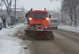 Primarul Ovidiu Portariuc despre acțiunea de deszăpezire: „Nu ne oprim până nu intervenim pe toate străzile din oraș”