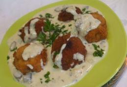 Ciuperci pane cu sos de smântână