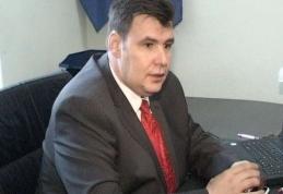 Gabriel Oprişanu: „Primarul Cătălin Flutur ori a fost părtaş la omorârea câinilor, ori a pierdut controlul în primărie