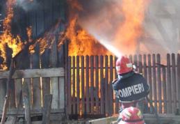 Trei familii din judeţ la un pas să rămână fără locuinţe
