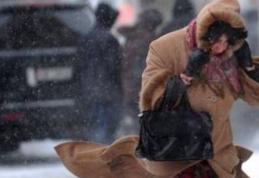 La Botoșani CODUL GALBEN de vânt a fost prelungit