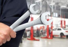 Dacia recheamă în service 2.500 de maşini din România