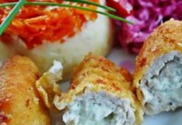 Piept de pui umplut cu cremă de brânză