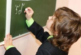 Elevii revin luni din vacanţă: Ce examene îi aşteaptă chiar din februarie