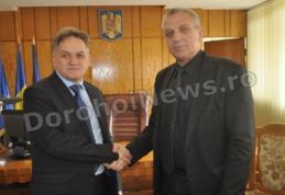 Fostul și actualul prefect al județului s-au întâlnit la Prefectură. Vezi când va avea loc ceremonia de învestire!