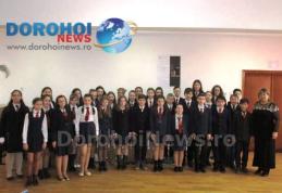 Corul „Adagio” al Școlii „Spiru Haret” Dorohoi, pe podiumul județului