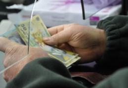 Alocaţiile pentru copii ar putea fi tăiate. Veste proastă pentru românii din străinătate!