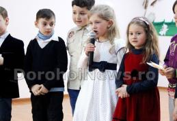 Activitate la Școala Gimnazială „Ioan Murariu”, Cristinești „Pentru tine, mamă!” - FOTO