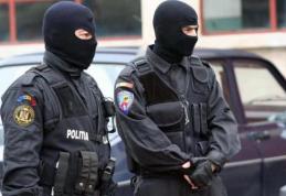Percheziții DIICOT la Botoșani unde este vizată o rețea de exploatare a persoanelor. Operațiunea „Cuibul de viespi”