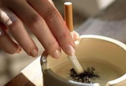 Cine va da amenzi pentru fumatul în spații publice închise