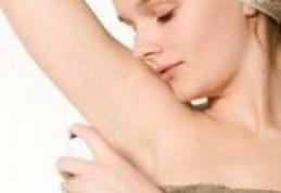 Şapte remedii naturale antitranspiraţie