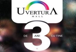Uvertura Mall - De 3 ani cu tine! Evenimentele aniversare s-au încheiat cu șampanie și un tort delicios