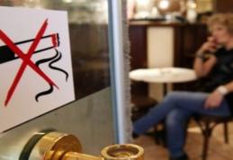 Jandarmii botoșăneni au început controalele privind legea antifumat. Vezi câte amenzi au fost aplicate!