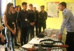 Job Shadow Day alături de jandarmii din Săveni - FOTO