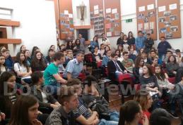 Internship la Colegiul National „Grigore Ghica” Dorohoi - FOTO