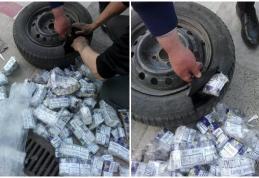 Țigări de contrabandă descoperite la vamă, în cauciucurile unui autoturism